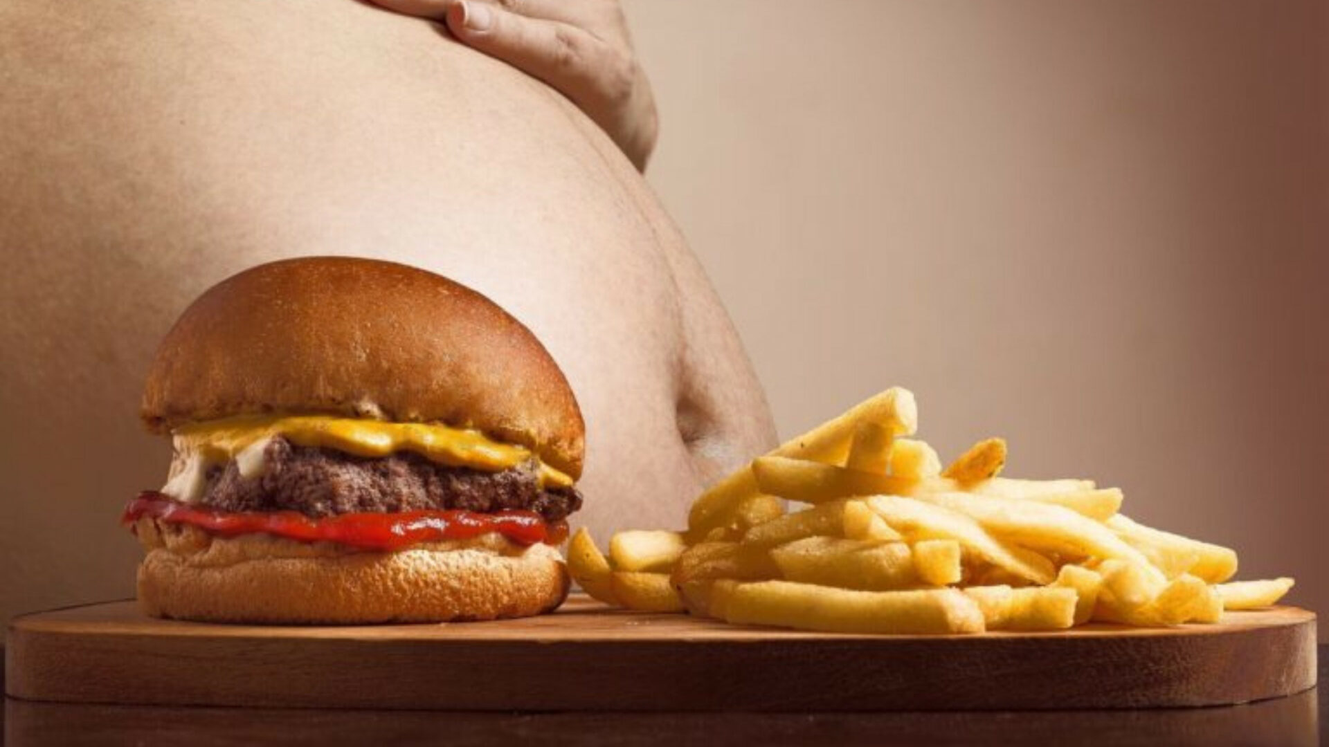 You are currently viewing Flatten Your Belly Fat in 2024